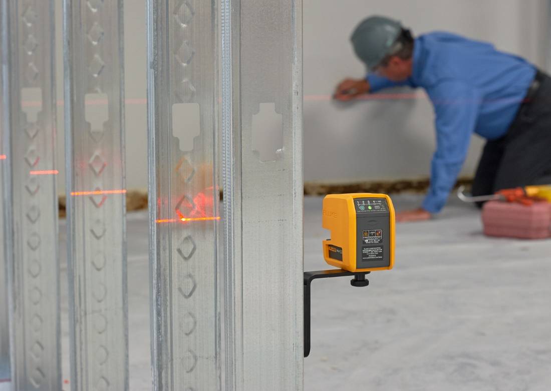 理由说明激光水平仪是电和暖通空调技术人员必