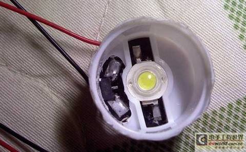 diy:高亮 led 手电筒,原理简单非常实用自制高亮led手电筒,从工作原理